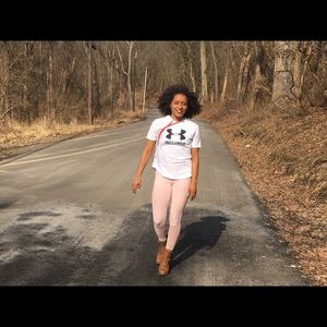 Meet your Posher, Ariana